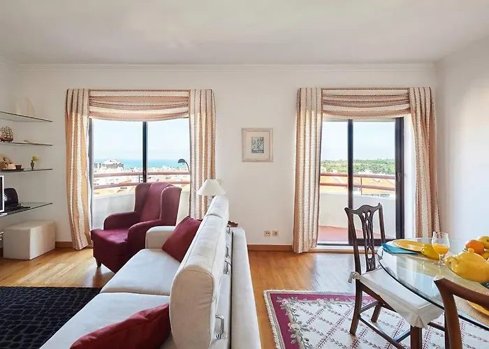 Lighthouse View In Apartment *